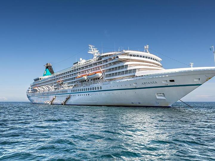 Das Kreuzfahrtschiff "MS Artania" (undatiert).