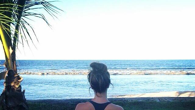 Sommer, Sonne, Strand: Montana ist während der WM in Brasilien und hält sich fit. Zumindest schreibt sie das unter dieses Bild: "Der perfekte Platz für's Training". Yoga oder ähnliches wahrscheinlich. Sommer, Sonne, Strand: Montana ist während der WM in Brasilien und hält sich fit. Zumindest schreibt sie das unter dieses Bild: "Der perfekte Platz für's Training". Yoga oder ähnliches wahrscheinlich.