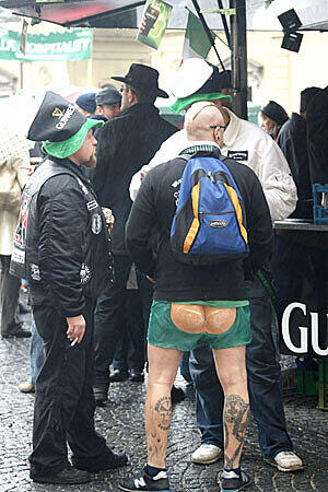 Am Wochenende startet der St. Patricks Day. Hier gibt's Bilder aus den vergangenen Jahren...