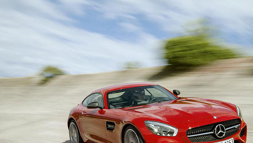 Spielt in der Elite der Supersportwagen: Mercedes AMG GT Spielt in der Elite der Supersportwagen: Mercedes AMG GT