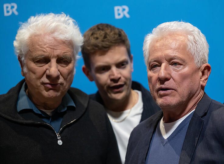 Udo Wachtveitl (l-r), Ferdinand Hofer und Miroslav Nemec kommen in der Hochschule f&uuml;r Fernsehen und Film zu der Premiere des letzten M&uuml;nchen-Tatorts &bdquo;Unverg&auml;nglich&ldquo;. Die M&uuml;nchner TV-Ermittler gehen nach 100 Folgen und 35 Jahren in den Tatort-Ruhestand.