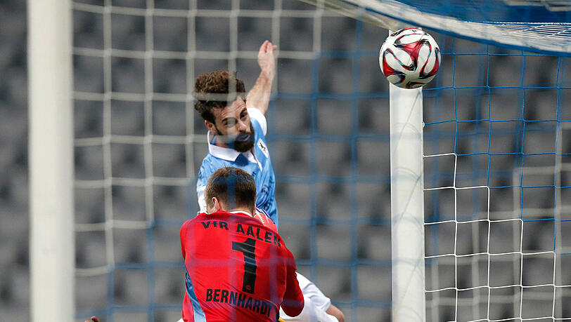 Rodri verdiente sich die AZ-Note 2: Kam für Rama, war sofort im Spiel und belohnte sich mit seinem ersten Löwen-Treffer. Rodri verdiente sich die AZ-Note 2: Kam für Rama, war sofort im Spiel und belohnte sich mit seinem ersten Löwen-Treffer.