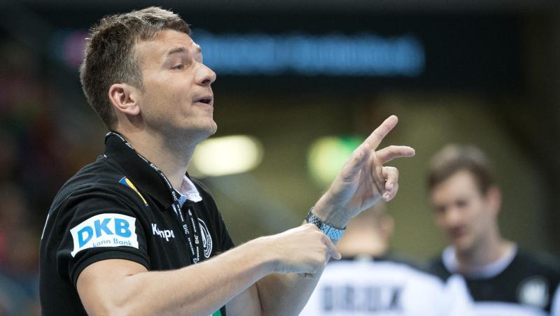 Handball-Bundestrainer Christian Prokop erwartet eine Steigerung in der Offensive. Handball-Bundestrainer Christian Prokop erwartet eine Steigerung in der Offensive.