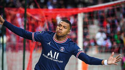 Traf beim Messi-Debüt für Paris Saint-Germain gegen Stade Reims doppelt: Kylian Mbappé.