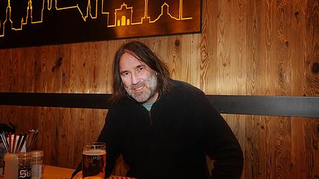 Der Liedermacher Roland Hefter will erneut f&uuml;r die SPD in den M&uuml;nchner Stadtrat.