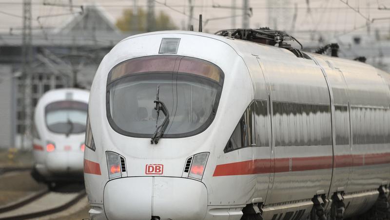 Eine Weiterfahrt mit dem ICE war nicht möglich Eine Weiterfahrt mit dem ICE war nicht möglich