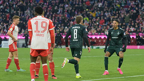 Der FC Bayern verliert gegen Werder Bremen mit 0:1.