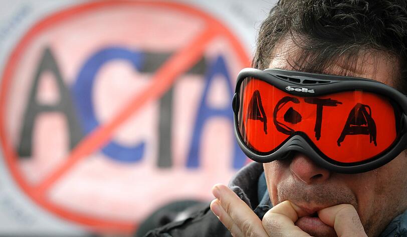 Weltweit demonstrierten Tausende gegen das ACTA-Abkommen.