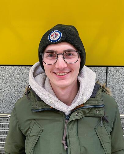 Student Moritz Reumuth (25) muss nur wenige Minuten warten. Student Moritz Reumuth (25) muss nur wenige Minuten warten.