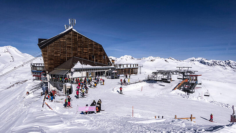 Auf 3212 m H&ouml;he befindet sich das Glacier Hotel Grawand, das nach eigenen Angaben h&ouml;chste Hotel Europas.
