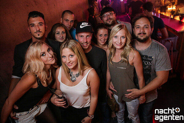 Die besten Partybilder vom Samstag. Hier aus dem Neuraum.