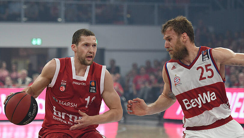 Die Bayern (im Bild Anton Gavel, re.) hatten das Nachsehen bei den Brose Baskets Bamberg. Die Bayern (im Bild Anton Gavel, re.) hatten das Nachsehen bei den Brose Baskets Bamberg.
