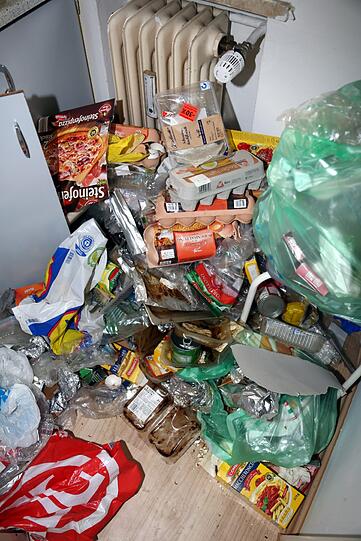 Weitere Bilder aus der verwahrlosten Wohnung des Mietnomaden in der Heßstraße.
