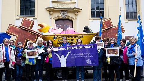 Kritische Stimmen muss die katholische Kirche seit Jahrzehnten aushalten.