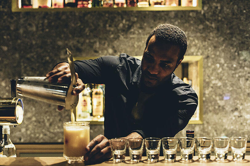 Feine Drinks in der Baaderstraße: die Grey's Bar.