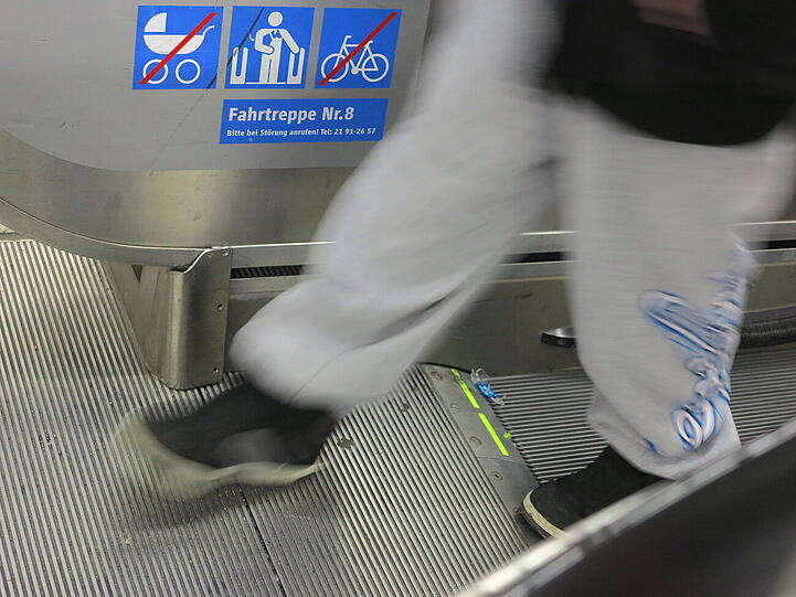 "Wenn einer fällt, ist er dann selber Schuld?", fragt sich der AZ-Leser.
