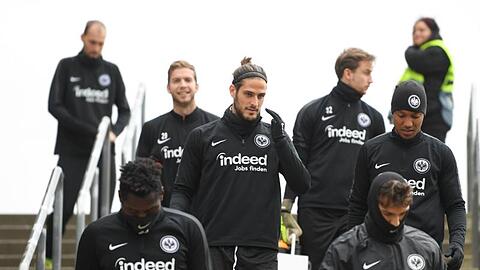 Die Eintracht-Spieler müssen auch gegen den FC Basel ohne Zuschauer auskommen.