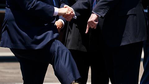 Russische Abgeordnete haben bei ihrem ersten US-Besuch seit mehr als zehn Jahren als Geschenk Socken mit dem Bildnis von Pr&auml;sident Donald Trump geschenkt bekommen. (Symbolbild)