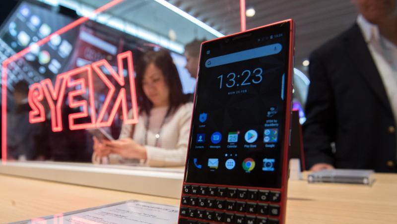 Ein Blackberry Key2 Red Edition. Ein Blackberry Key2 Red Edition.