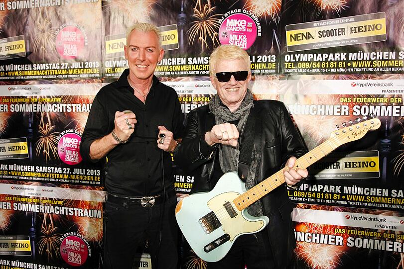 Generationentreffen: H.P. Baxxter und Heino trommeln gemeinsam für den &bdquo;Münchner Sommernachtstraum&ldquo;.