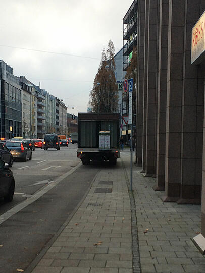 Rambo-Parker an der Ecke Mars-/Seidlstrasse