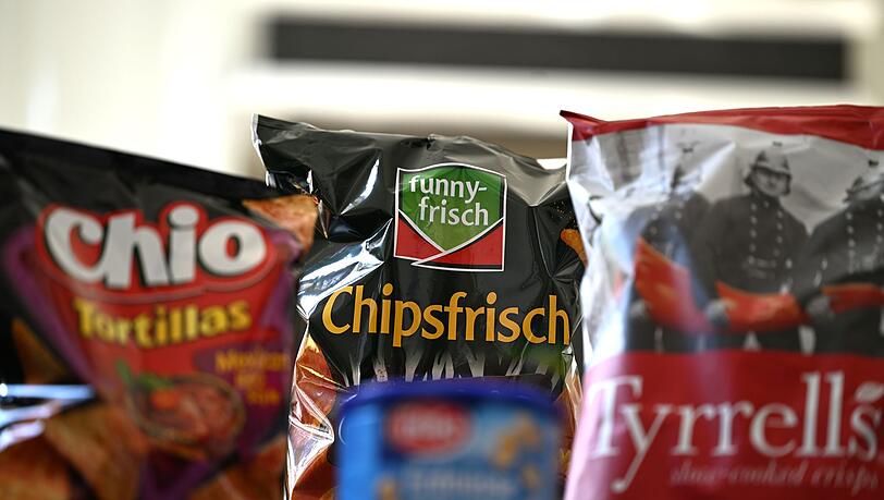 Chips und andere Knabbereien von Intersnack. Chips und andere Knabbereien von Intersnack.