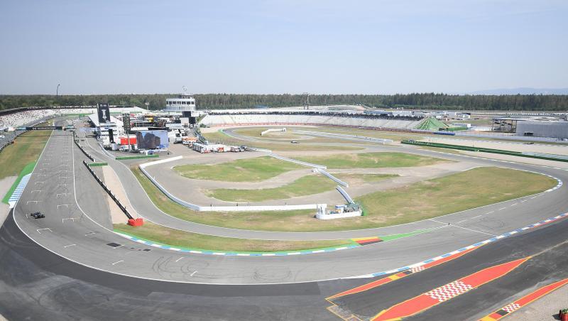 In einem ersten Notkalender der Formel 1 taucht der Hockenheimring als Austragungsort nicht auf. In einem ersten Notkalender der Formel 1 taucht der Hockenheimring als Austragungsort nicht auf.