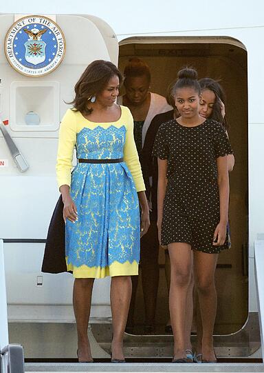Die First Lady hat ihre Tochter Malia mitgebracht