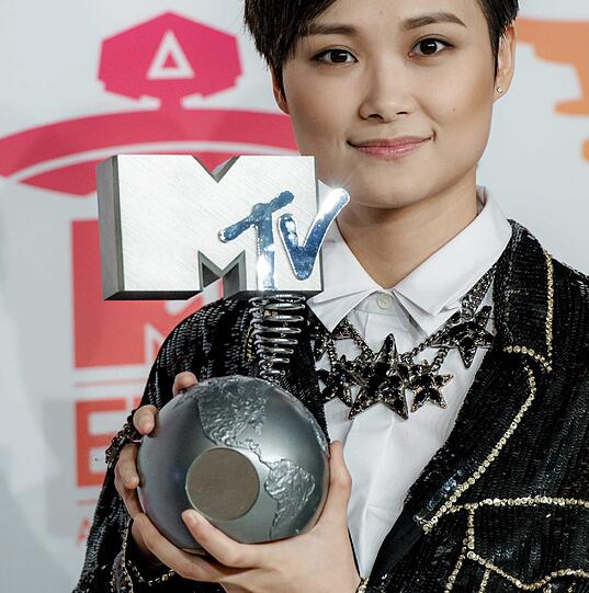 Europe Music Awards 2013: Die besten Bilder der Show mit Miley Cyrus, Robin Thicke, Katy Perry