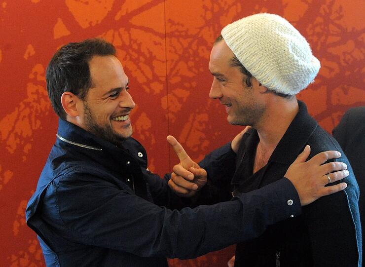 Moritz Bleibtreu (l.) und Jude Law stellen in Wien ihr neues Filmprojekt vor.