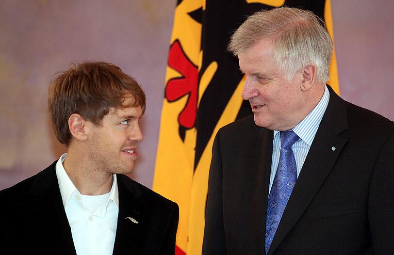 ...einen tiefen Blick in die Augen.