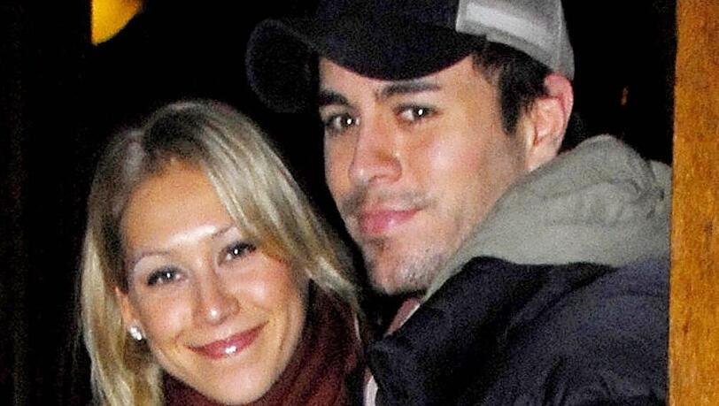 Enrique und seine russische Freundin wohnen jetzt in unmitelbarer Nachbarschaft zu seinem Vater, Julio Iglesias Enrique und seine russische Freundin wohnen jetzt in unmitelbarer Nachbarschaft zu seinem Vater, Julio Iglesias