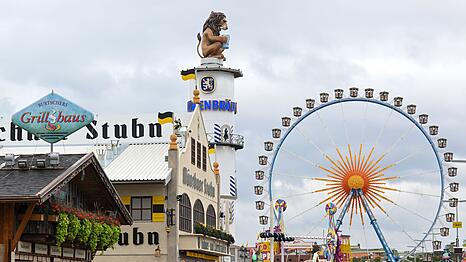Ein Besuch auf dem Oktoberfest kann f&uuml;r Familien kostspielig sein. Doch es gibt M&ouml;glichkeiten, Geld zu sparen