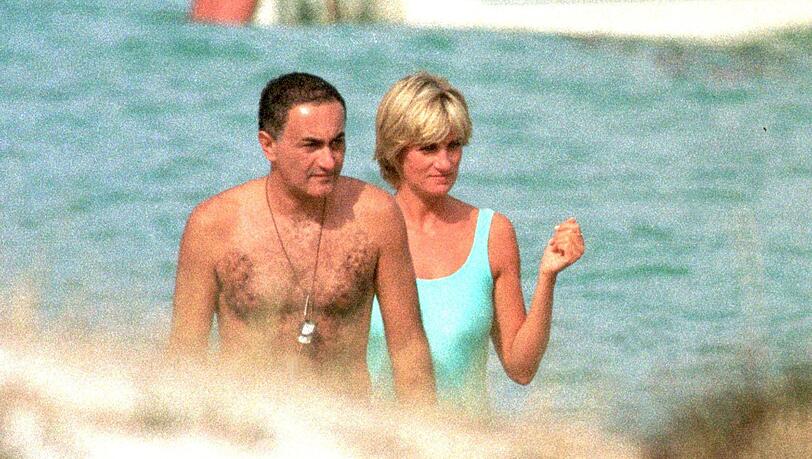 Zwei Tage vor ihrem Tod: Dodi Al Fayed urlaubte mit Diana auf Sardinien Zwei Tage vor ihrem Tod: Dodi Al Fayed urlaubte mit Diana auf Sardinien