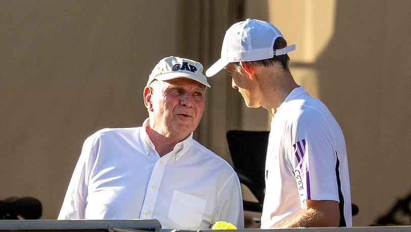 Uli Hoeneß und Thomas Tuchel während des Trainingslagers des FC Bayern am Tegernsee.