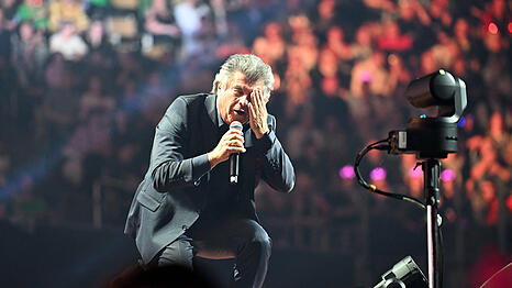Das h&auml;tte auch ins Auge gehen k&ouml;nnen. Andy Borg auf der B&uuml;hne in der Olympiahalle