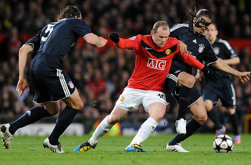 Auf Wayne Rooney (rotes Trikot) müssen die Bayern besonders aufpassen.
