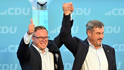 Mario Voigt und Markus Söder frotzeln über ein Bratwurst-Wettessen. (Archiv)