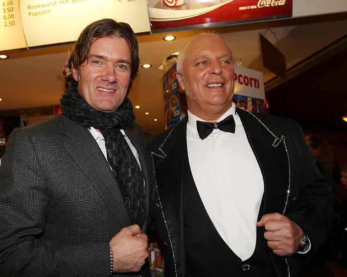 Johnny Jürgens mit Sprechstallmeister Nicolai Tovarich