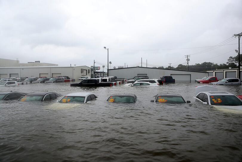 Tropensturm "Harvey" wütet über Texas - der US-Staat versinkt im Chaos.