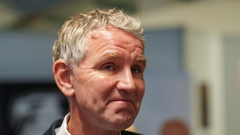 Darf vorerst nur auf einer von zwei Hallenb&uuml;hnen in Bayern reden: Th&uuml;ringens AfD-Landtagsfraktionschef Bj&ouml;rn H&ouml;cke. (Archivbild)