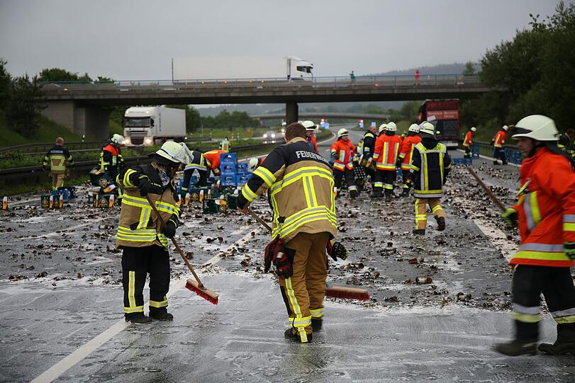 Der Bierfahrer wurde nicht verletzt, das Bier hingegen schon.
