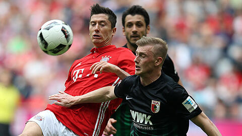 In der vergangenen Saison gewann der FC Bayern - hier mit Robert Lewandowski - sein Bundesliga-Heimspiel gegen den FC Augsburg mit 6:0.
