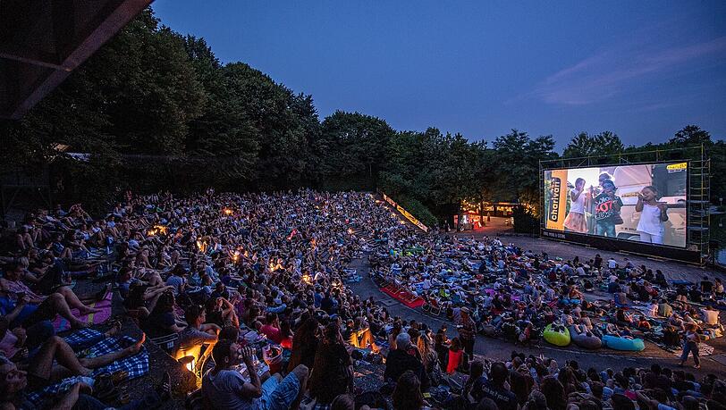 Romantik beim Filmeschauen auf der Seebühne. Romantik beim Filmeschauen auf der Seebühne.