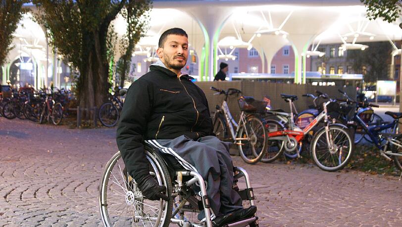 Basketball ist mein Leben“, sagt Mahir Aydogan (22). Basketball ist mein Leben“, sagt Mahir Aydogan (22).