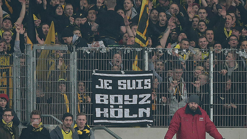 Anhänger des BVB und des 1. FC Köln pflegen eine Fan-Freundschaft. BVB-Ultras hatten daher nach den Sanktionen gegen die Boyz ihre Solidarität bekundet. Anhänger des BVB und des 1. FC Köln pflegen eine Fan-Freundschaft. BVB-Ultras hatten daher nach den Sanktionen gegen die Boyz ihre Solidarität bekundet.