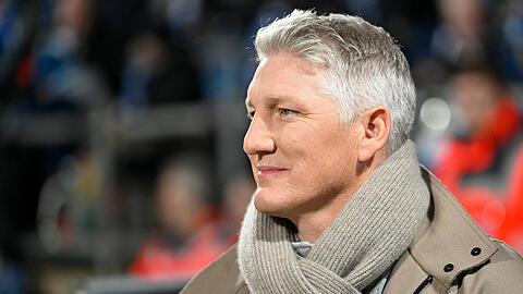Bastian Schweinsteiger zeigt sich reuevoll und schw&auml;rmt vom Skifahren.