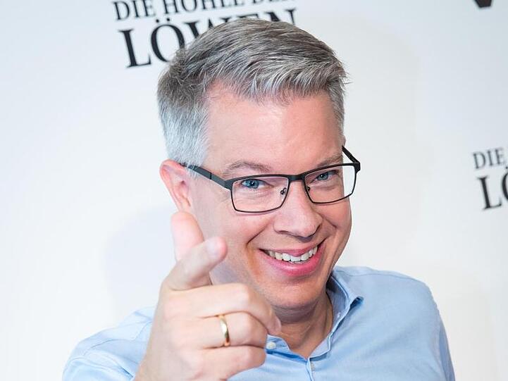 Frank Thelen, Investor bei der Vox-Show "Die Höhle der Löwen", steht bei einem Fototermin. Foto: Christian Charisius/dpa/Archivbild