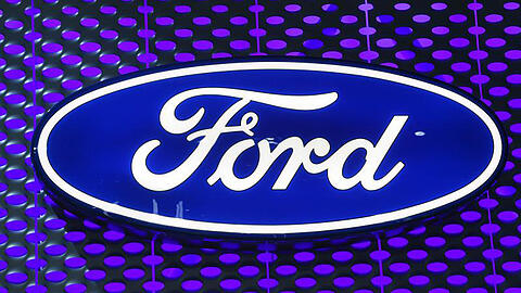 Unterm Strich fiel bei Ford im vierten Quartal ein Verlust von 800 Millionen Dollar an.
