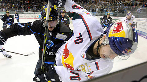 Gewinnen in Ingolstadt: Maximilian Daubner und der EHC Red Bull München.